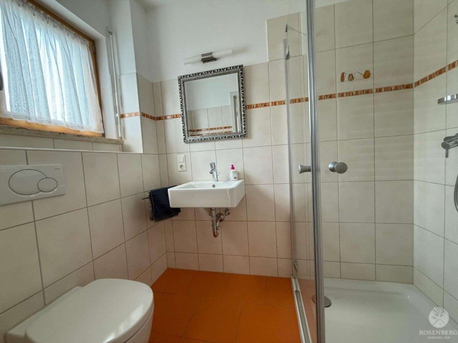 G�ste-WC Einfamilienhaus Landau an der Isar