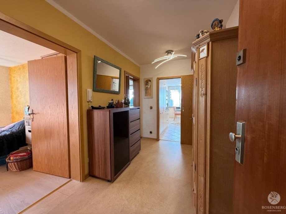 Flur Etagenwohnung Unterhaching